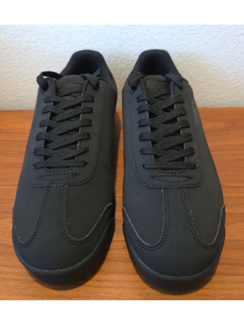 NWB Puma Roma Mono Emboss Basic Black Sneakers Men's Size 10 - Picture 2 of 9